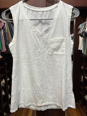 Garnet Hill Weekender White V-Neck Sleeveless Pocket Tank XS
